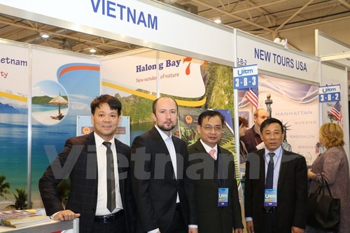 Gian hàng Việt Nam hút khách tại Triển lãm Du lịch Quốc tế Ukraine lần thứ 24  - ảnh 1