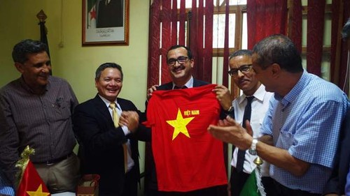 Thúc đẩy quan hệ giữa Việt Nam với tỉnh Biskra  - ảnh 4