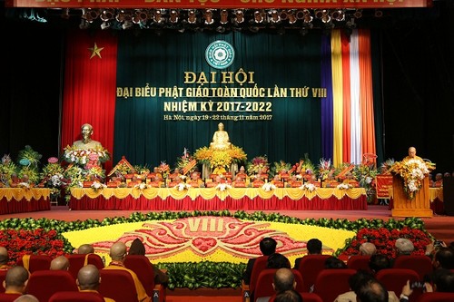 Đảng và Nhà nước đánh giá cao vai trò, sức mạnh và hiệu quả đóng góp của Phật giáo Việt Nam - ảnh 1