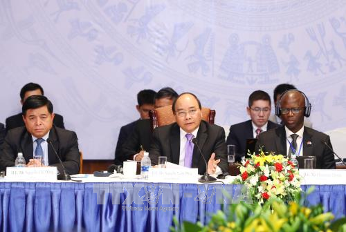 Thủ tướng Nguyễn Xuân Phúc: Thanh niên phải đi đầu trong việc ứng dụng những thành tựu của cách mạng - ảnh 1