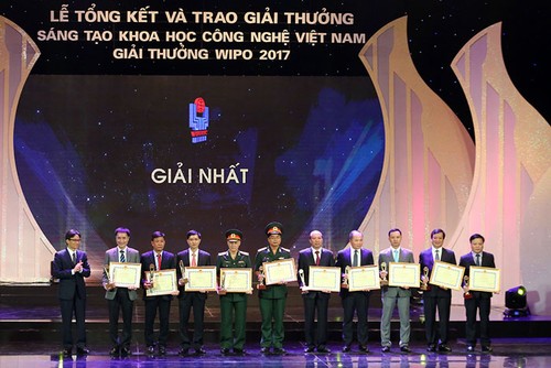 Trao giải thưởng sáng tạo khoa học công nghệ Việt Nam - ảnh 1