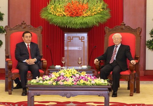 Tổng Bí thư Nguyễn Phú Trọng tiếp Đoàn đại biểu Ủy ban Trung ương Mặt trận Lào Xây dựng đất nước - ảnh 1