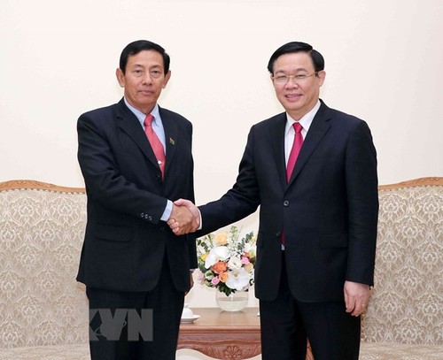 Phó Thủ tướng Vương Đình Huệ tiếp Đoàn đại biểu cấp cao Đảng Đoàn kết và Phát triển Liên bang Myanmar  - ảnh 1