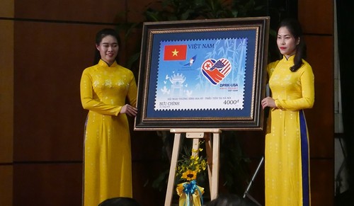 Lễ phát thành bộ tem Chào mừng Hội nghị thượng đỉnh Hoa Kỳ - Triều Tiên - ảnh 1