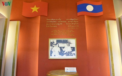 Khu lưu niệm Chủ tịch Hồ Chí Minh: Nơi gắn kết tình đoàn kết Việt-Lào - ảnh 2