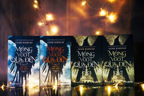 Móng vuốt quạ đen: Ra mắt hai tập kết của bộ tiểu thuyết Fantasy lừng danh - ảnh 1