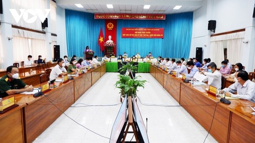 Phó Chủ tịch nước Võ Thị Ánh Xuân tiếp xúc cử tri tại An Giang - ảnh 2