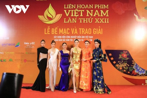 Bế mạc LHP Việt Nam: “Mắt biếc” đạt giải Bông sen Vàng thể loại phim truyện điện ảnh - ảnh 5