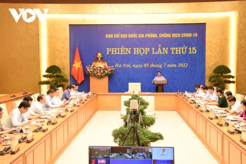 Thủ tướng Phạm Minh Chính chủ trì phiên họp thứ 15 Ban Chỉ đạo quốc gia phòng, chống dịch COVID-19 - ảnh 1