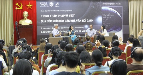 “Ông hoàng trinh thám” Pháp Michel Bussi gặp gỡ bạn đọc Việt Nam  - ảnh 2
