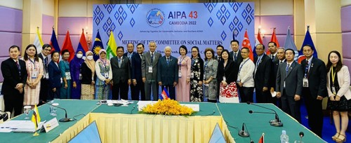 Các Ủy ban tại AIPA-43 thông qua nhiều Nghị quyết quan trọng - ảnh 2