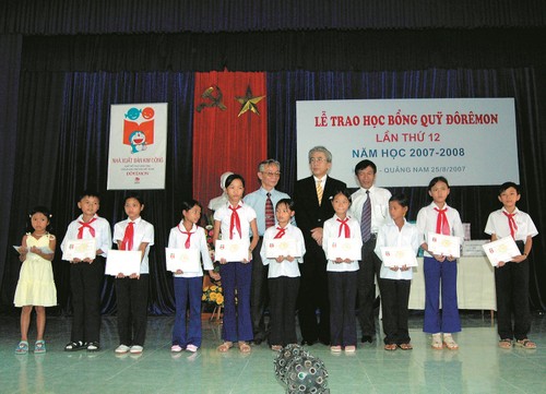 Kỉ niệm 10 năm thành lập Thư viện Nguyễn Thắng Vu: Điểm sáng phát triển văn hóa đọc ở Quảng Bình - ảnh 2