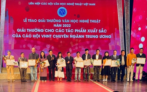 Giải thưởng VHNT năm 2022 của Liên hiệp các Hội VHNT Việt Nam: Tôn vinh những giá trị truyền thống - ảnh 1