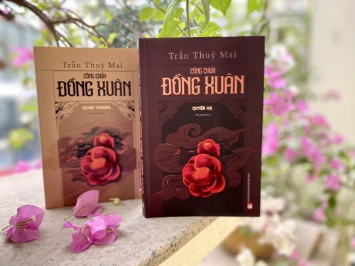 Trần Thùy Mai tiếp tục “dậy sóng” với bộ tiểu thuyết lịch sử Công chúa Đồng Xuân - ảnh 1