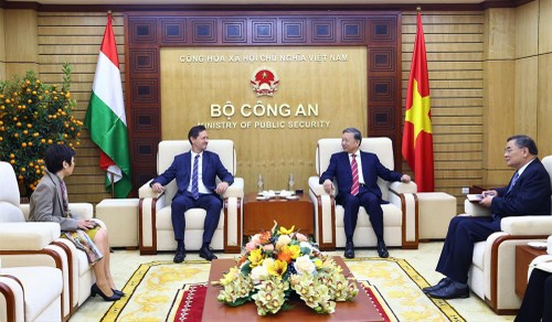 Bộ trưởng Công an Tô Lâm tiếp Đại sứ Hungary tại Việt Nam - ảnh 2