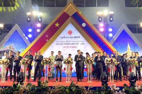Khai mạc Hội chợ thương mại Việt - Lào 2023 - ảnh 1