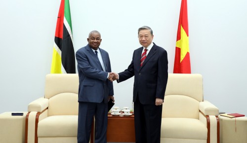 Bộ trưởng Bộ Công an, Tô Lâm tiếp Đại sứ Mozambique tại Việt Nam - ảnh 1