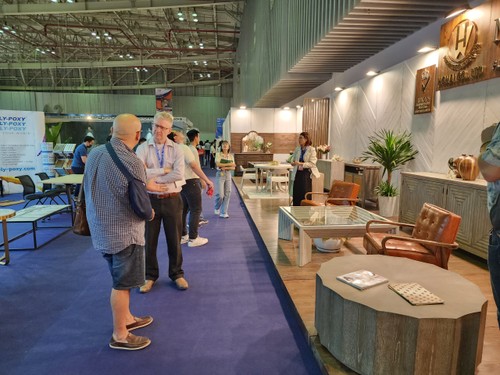 Việt Nam mong muốn trở thành trung tâm mua sắm đồ gỗ của khu vực ASEAN - ảnh 2