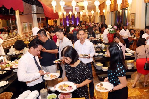 งานTaste of Thailand – แนะนำอาหารอร่อยๆจากเมืองไทยให้เป็นที่รู้จักของประชาชนในกรุงฮานอยมากขึ้น - ảnh 1