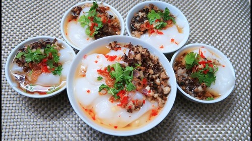 แบ๋งดุ๊ก – อาหารว่างช่วงอากาศหนาวในกรุงฮานอย - ảnh 1