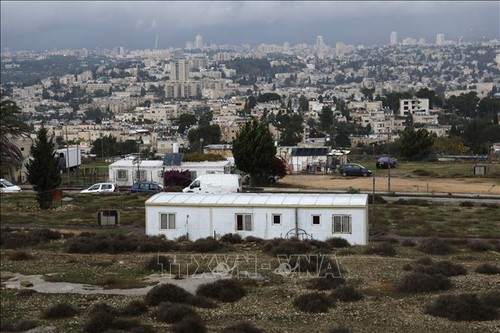 อิสราเอลอนุมัติแผนการก่อสร้างที่อยู่อาศัยเกือบ 800 หลังในเขตเวสต์แบงก์ - ảnh 1