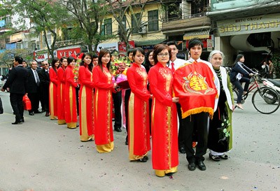 Ceremonias matrimoniales tradicionales de los Kinh - ảnh 2