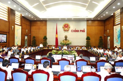 Gobierno de Vietnam evalúa situación socio económica del país en lo que va del año - ảnh 1