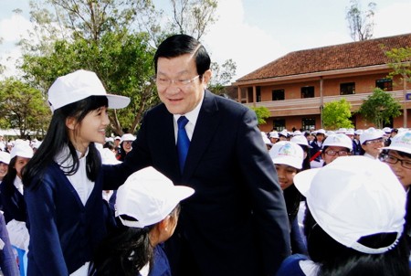 Urge presidente vietnamita a fomentar un contingente docente virtuoso - ảnh 1