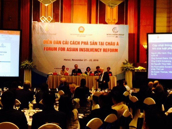 Celebran en Vietnam X Foro para la Reforma de la Insolvencia en Asia - ảnh 1