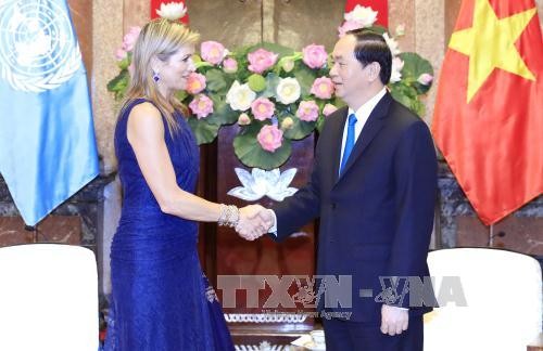 Reina holandesa destaca logros de Vietnam en reducción de la pobreza - ảnh 1