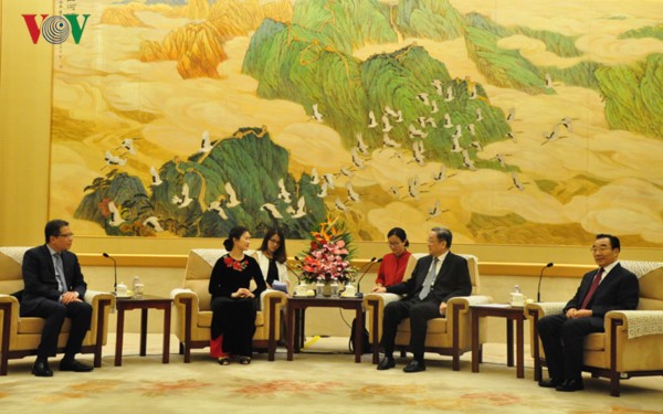 Vietnam y China consolidan la cooperación en materia del frente popular - ảnh 1