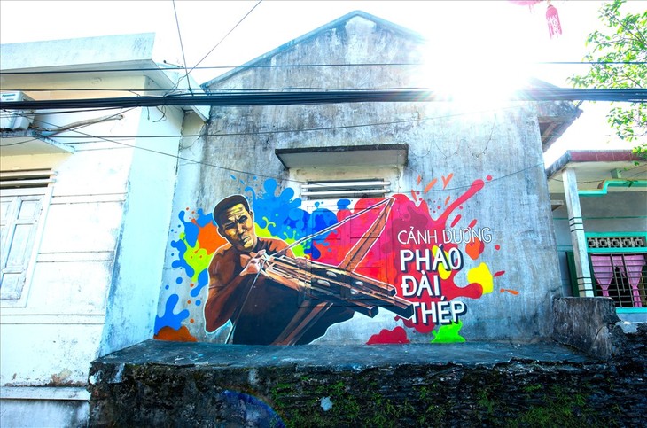 La aldea de Canh Duong renueva su fisonomía con un nuevo mural - ảnh 3