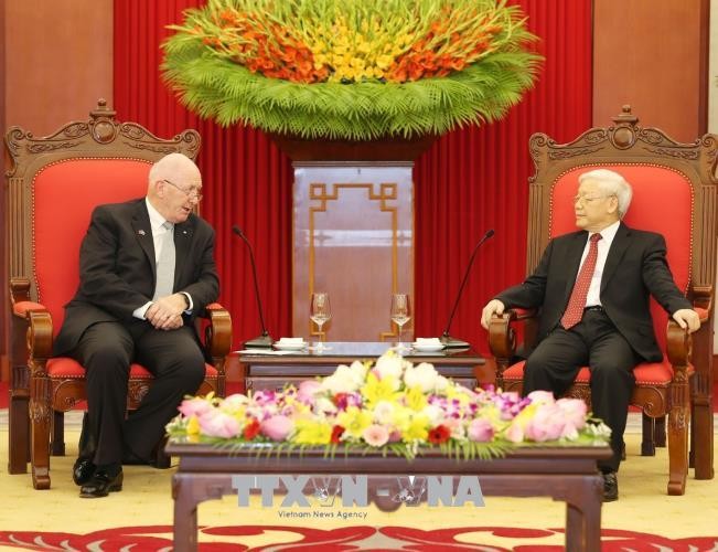 Máximo líder político de Vietnam recibe al gobernador general de Australia - ảnh 1