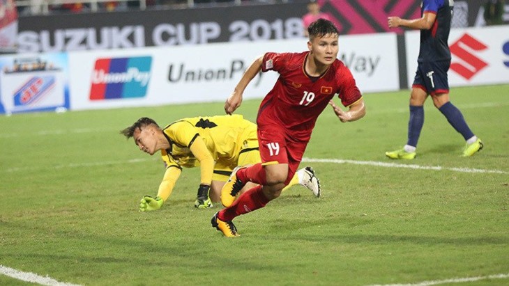 Copa AFF Suzuki: los medios asiáticos dan la bienvenida a la clasificación de Vietnam para la final - ảnh 1