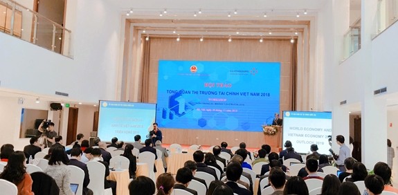 Economía de Vietnam progresa con mejorías en el mercado financiero - ảnh 1
