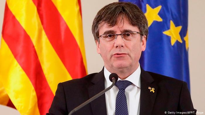 España considera la candidatura del expresidente de la Generalitat Carles Puigdemont a las elecciones - ảnh 1
