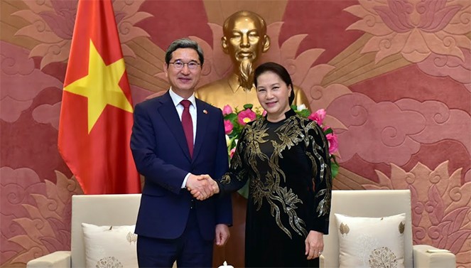 Vietnam y Corea del Sur avanzan en intercambio pueblo a pueblo - ảnh 1