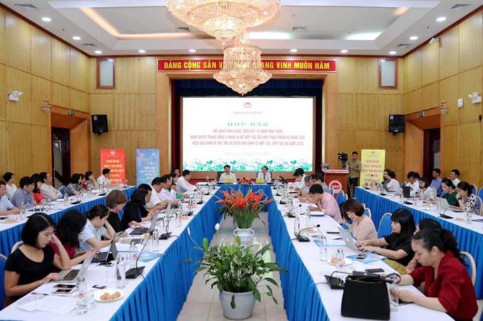 Vietnam evalúa 15 años de economía colectiva - ảnh 1
