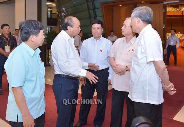 Premier vietnamita aclara resultado de interpelación parlamentaria - ảnh 1