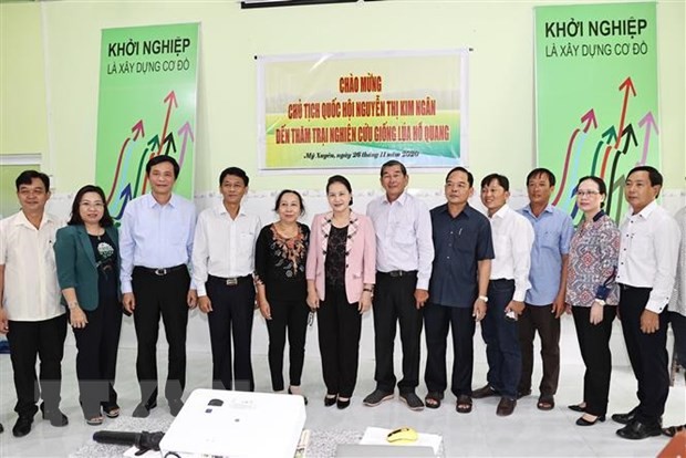 La líder del Legislativo vietnamita visita la provincia de Soc Trang - ảnh 1