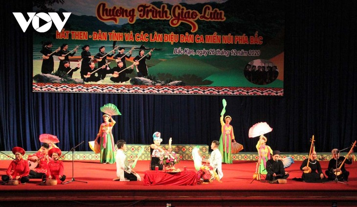 La provincia de Bac Kan preserva el canto Then y el laúd Tinh - ảnh 3