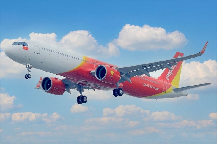 Vietjet otra vez en el top 10 de AirlineRatings de las aerolíneas de bajo costo más seguras del mundo en 2022 - ảnh 1