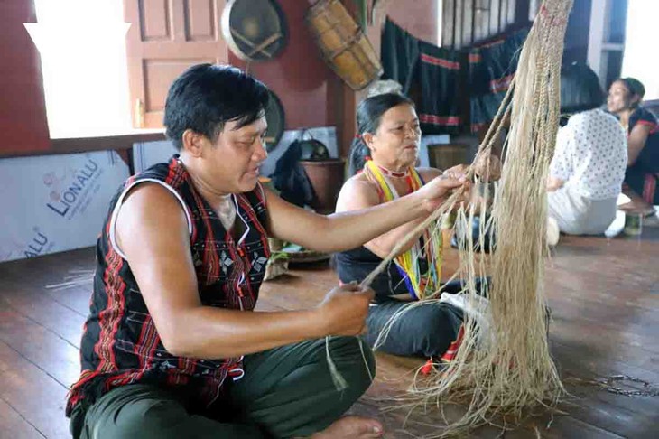 Fortalecimiento de la promoción cultural de las etnias en Quang Nam - ảnh 1