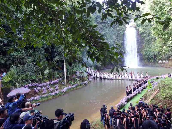 La provincia de Kon Tum prospera con la preservación de la cultura autóctona - ảnh 2