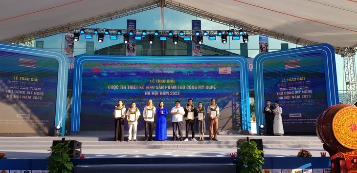 Feria Internacional de Regalos y Artesanía de Hanói 2023 - ảnh 2