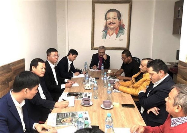 Aumenta la cooperación entre los Partidos Comunistas de Vietnam y Colombia - ảnh 2