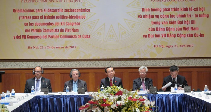 Celebran seminario teórico entre los Partidos Comunistas de Vietnam y de Cuba - ảnh 1