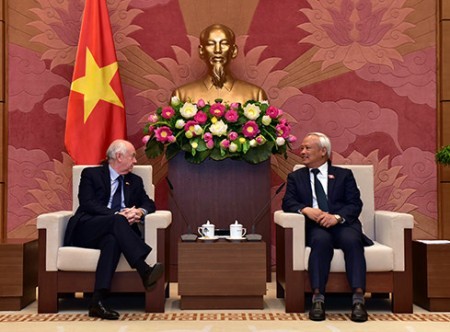 Vietnam y Reino Unido por fomentar nexos legislativos - ảnh 1