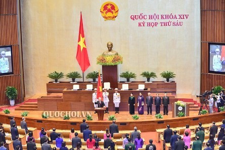 Líder partidista de Vietnam toma juramento como nuevo presidente de Estado  - ảnh 1