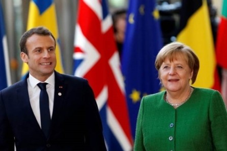 Presidente francés llama a una Europa unificada  - ảnh 1